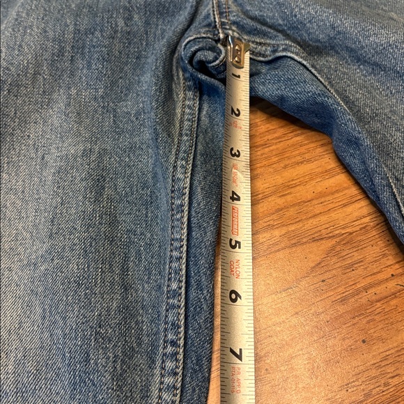 Everlane 90's Cheeky Jeans - Picture 14 of 15